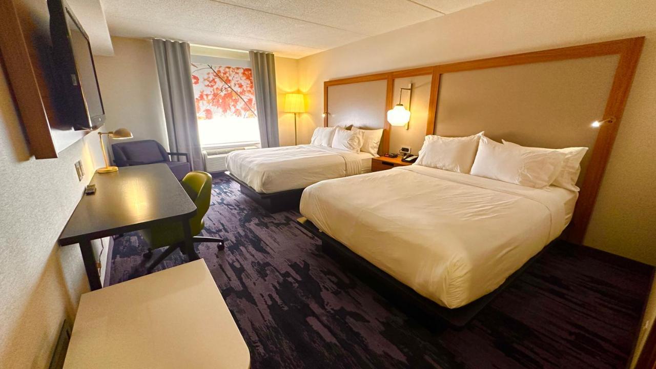 Newmarket Hotel And Suites Ngoại thất bức ảnh