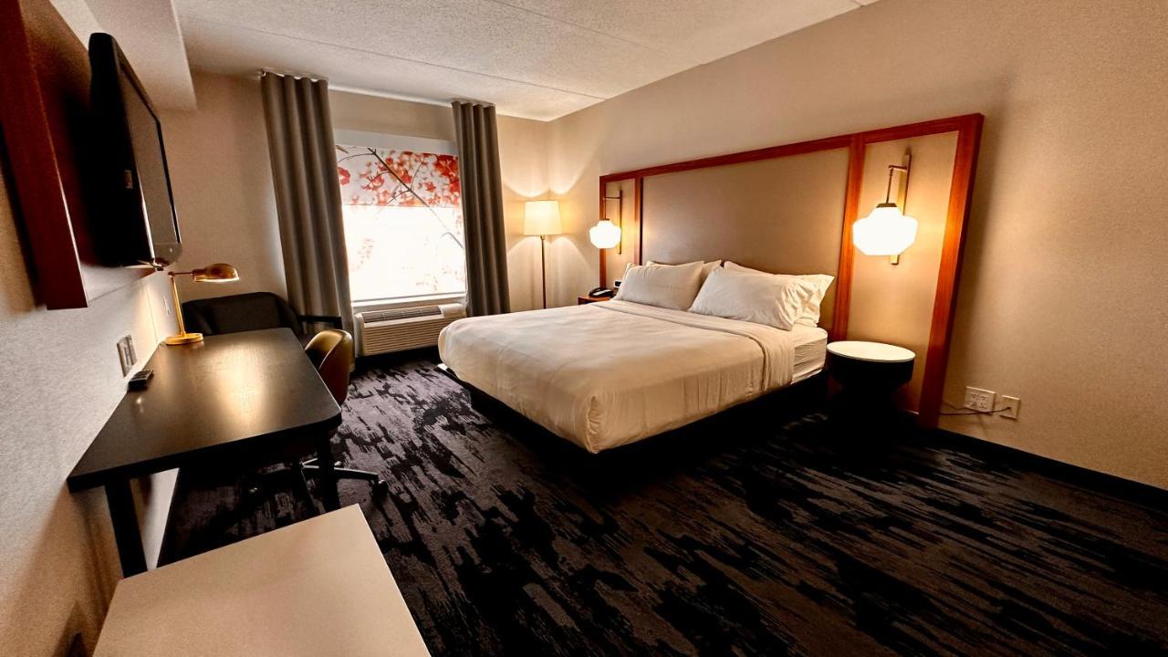 Newmarket Hotel And Suites Ngoại thất bức ảnh